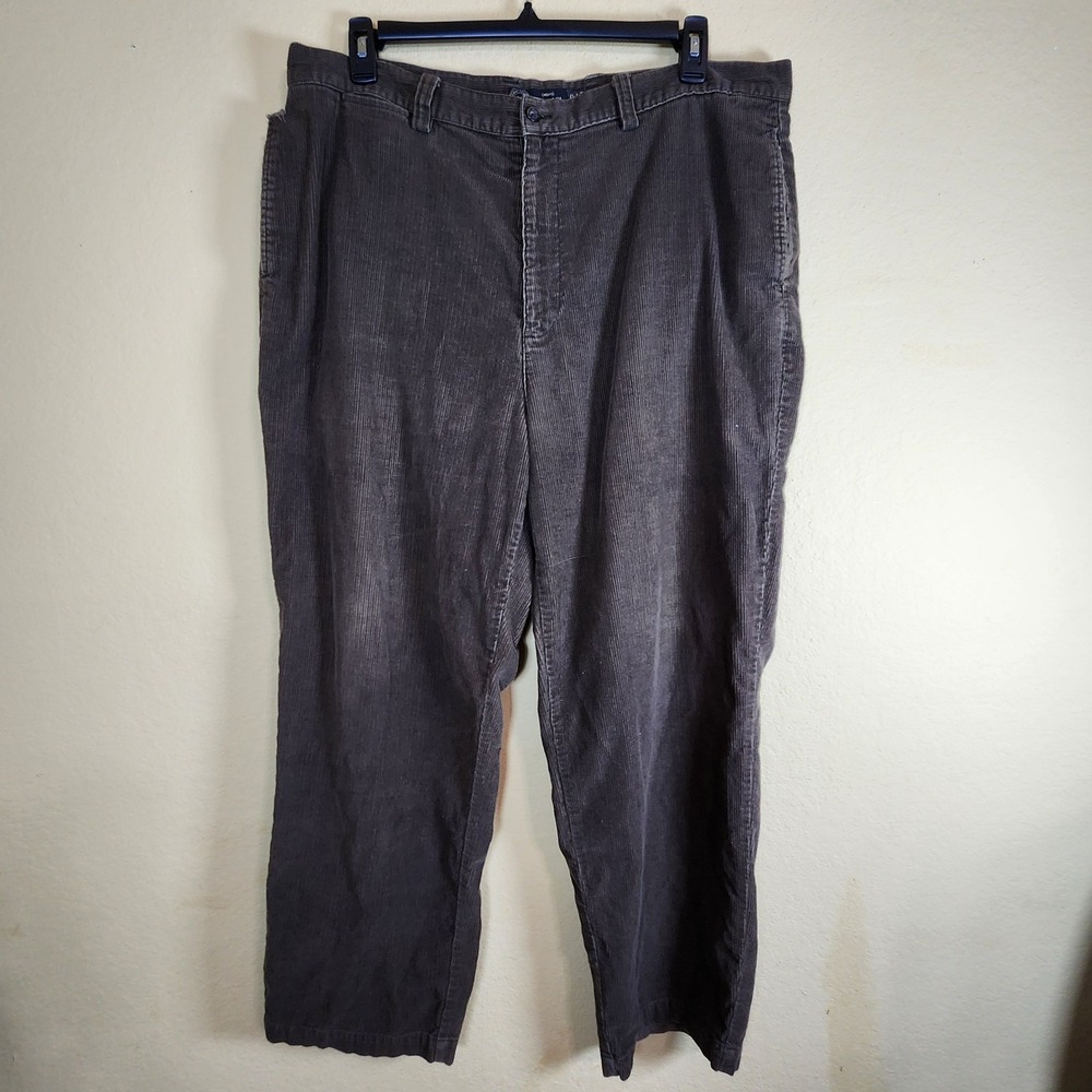GAP Mens Relaxed Fit Corduroy Pants Straight Leg Brown Size 40x30 Y2K